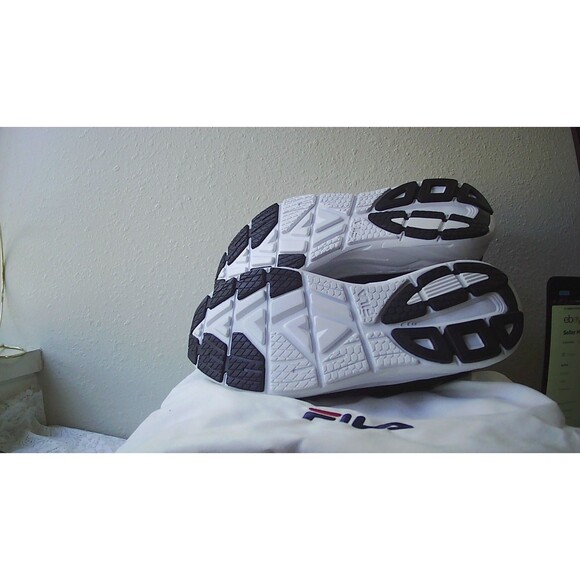 Men s Size 10 Fila Trigate Animal Shoes